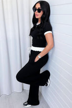 Load image into Gallery viewer, Contrast Trim Round Neck Top and Pants Set