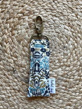 Load image into Gallery viewer, Rifle Paper Co. Cream and Gold Lip Balm Holder