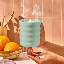 Load image into Gallery viewer, Flameless Candle Diffuser- Bubble (Green)
