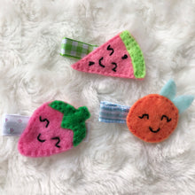 Load image into Gallery viewer, Felt Fruit Clips
