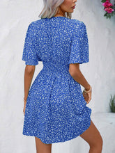 Load image into Gallery viewer, Printed V-Neck Half Sleeve Mini Dress
