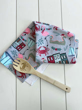 Load image into Gallery viewer, Baltimore Holiday Hand Towel
