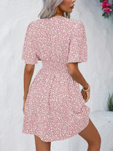 Load image into Gallery viewer, Printed V-Neck Half Sleeve Mini Dress
