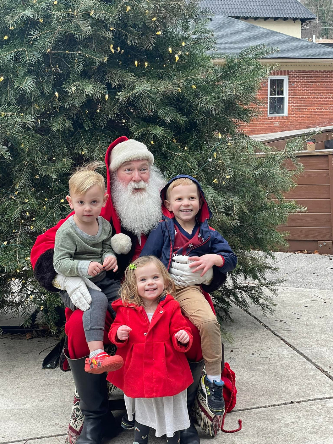 SOLD OUT- Santa photo tickets- NOVEMBER 26 1:00-4:00pm