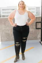 Load image into Gallery viewer, Into The Wild Distressed Skinny Jeans Judy blue
