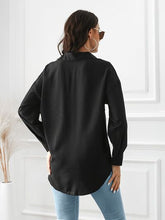 Load image into Gallery viewer, Contrast Button Up Long Sleeve Shirt
