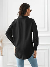 Load image into Gallery viewer, Contrast Button Up Long Sleeve Shirt
